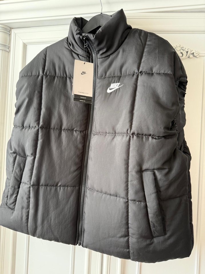 Nike Siyah Kadın  Şişme Yelek - Görsel 4