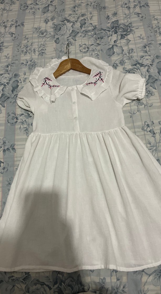 Nakışlı Keten Kız Elbise - Görsel 3
