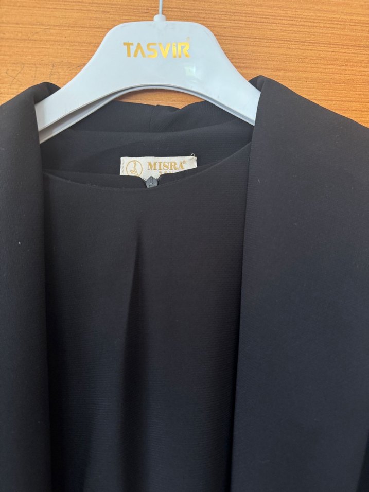 Nakış Detaylı Siyah Uzun Kadın Takım - Görsel 2