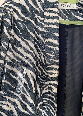 Ghisa payetli ceket - Görsel 6