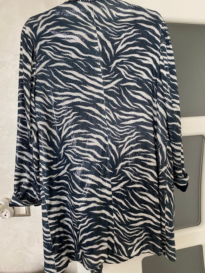 Ghisa payetli ceket - Görsel 4