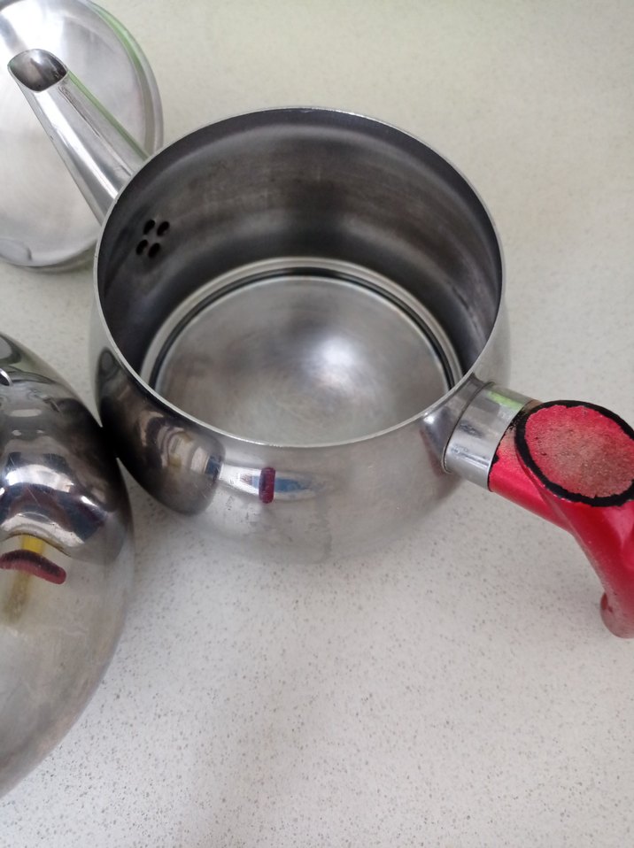 Kırmızı Saplı Gri Çelik Çaydanlık - Görsel 4