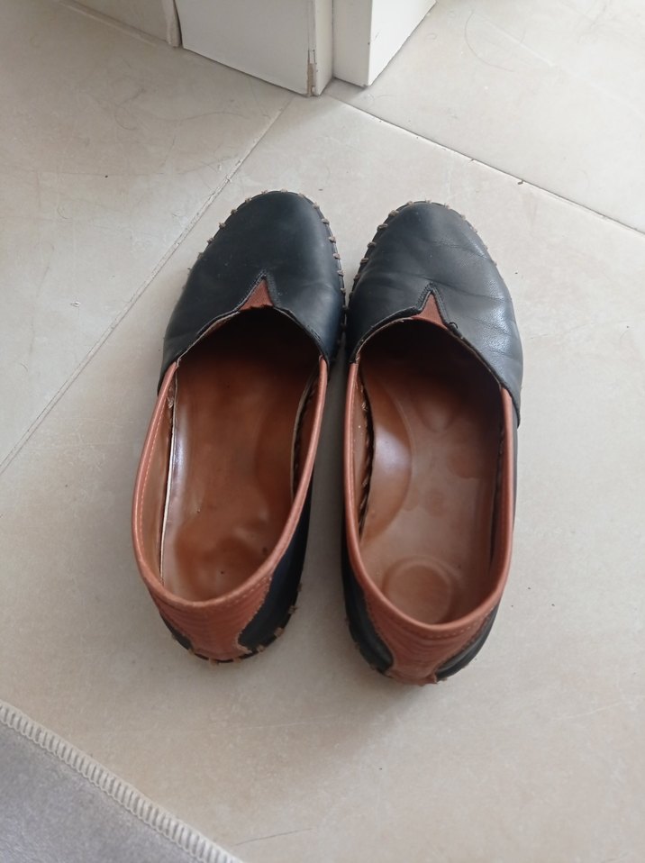 Siyah Deri Kadın Babet Ayakkabı - Görsel 5