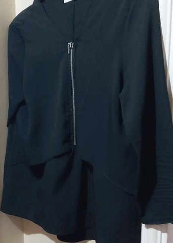 Siyah gömlek - Görsel 4