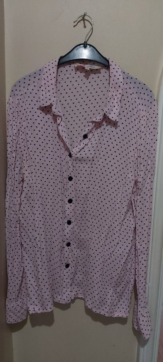 Puantiyeli Düğmeli Uzun Kollu Pembe Gömlek - Görsel 2