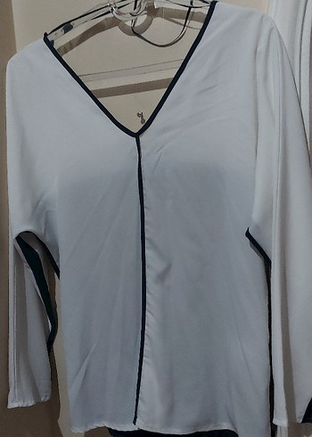 Kadın V Yakalı Kollu Drapeli Bluz gömlek - Görsel 4