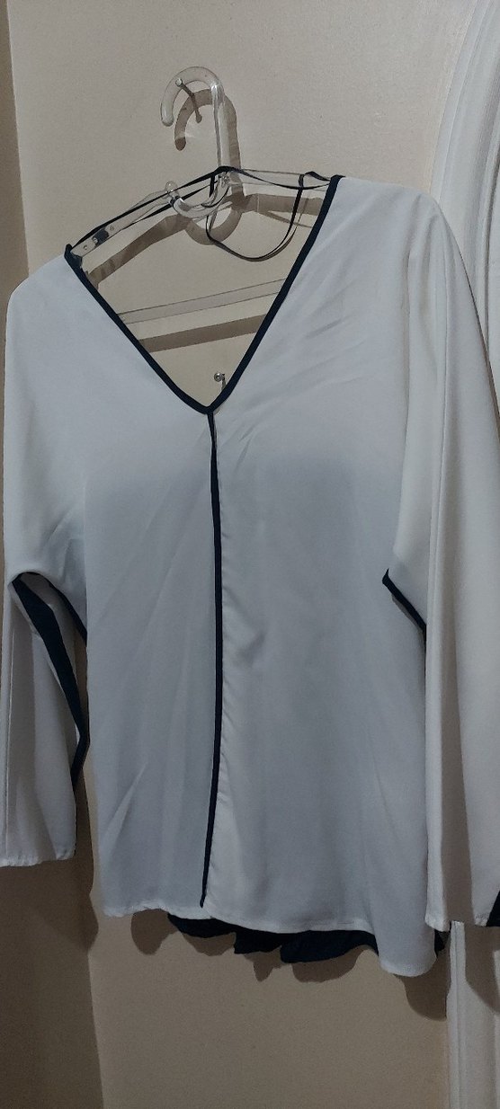 Kadın V Yakalı Kollu Drapeli Bluz gömlek - Görsel 3