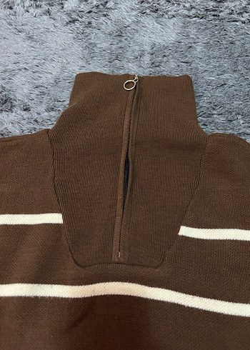 Kahverengi Yarım Fermuarlı Uzun Kollu Triko Kazak - Görsel 2