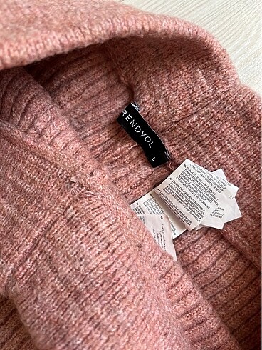 Bershka Pembe Yün Pantolon