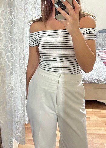 Ambar çizgili top