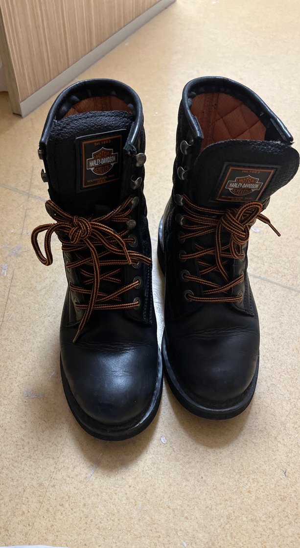 Harley Davidson kadın bot - Görsel 2