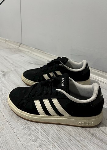 Adidas Spor Ayakkabı - Görsel 4