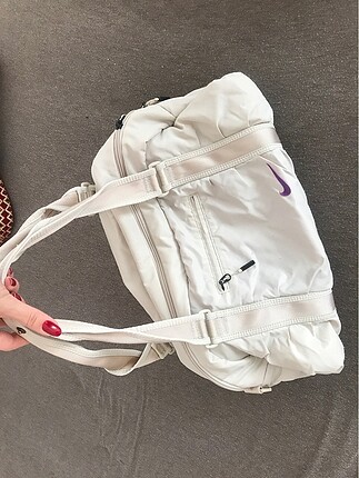 Nike spor çantası