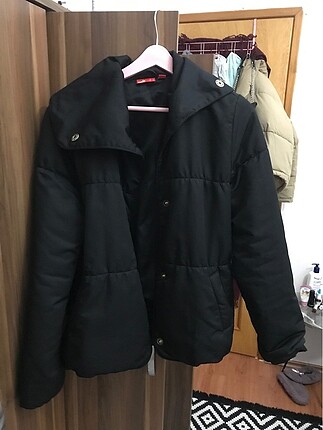Puma PUMA SİYAH OVERSİZE ŞİŞME MONT