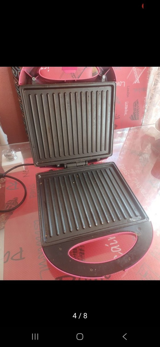 Pastel Pembe Tost ve Sandviç Makinesi - Görsel 4