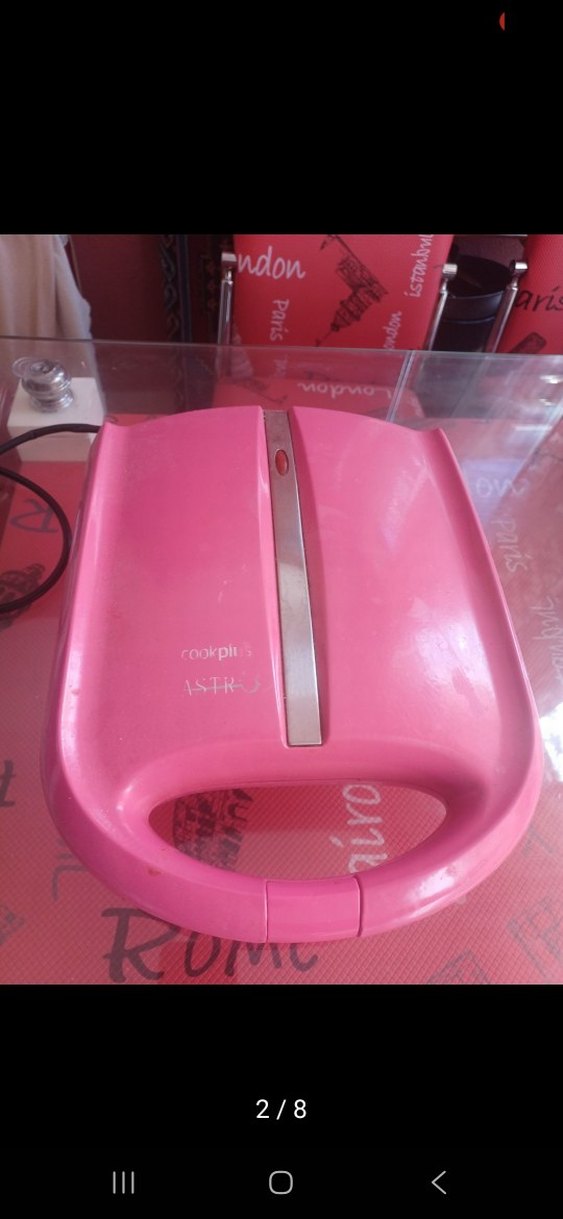 Pastel Pembe Tost ve Sandviç Makinesi - Görsel 2