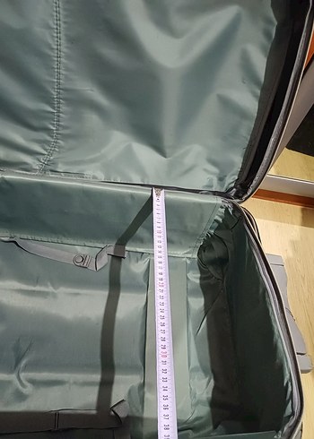 Gri Minimalist Erkek Bavulu - Görsel 5