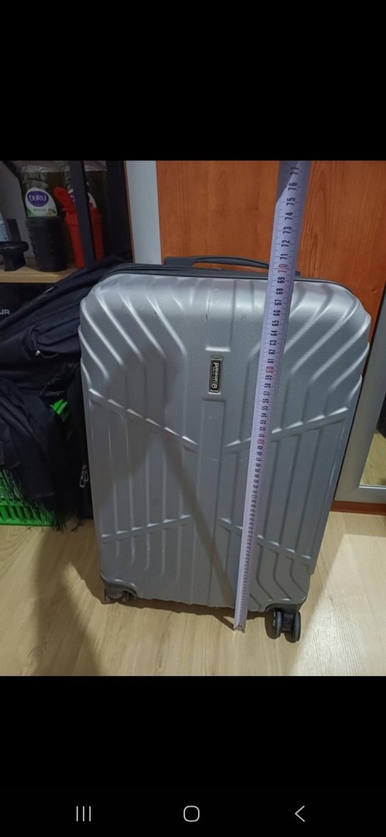 Gri Erkek Valiz, Tokalı, Minimalist Tasarım - Görsel 4