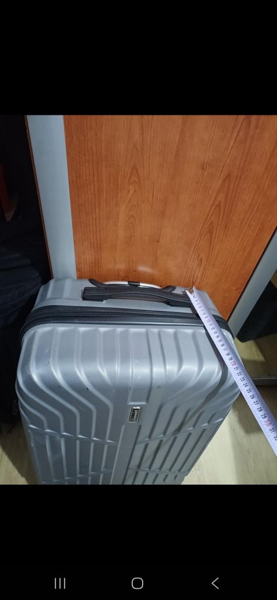 Gri Erkek Valiz, Tokalı, Minimalist Tasarım - Görsel 5