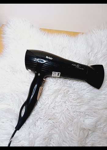 Siyah Saç Kurutma Makinesi - Görsel 3