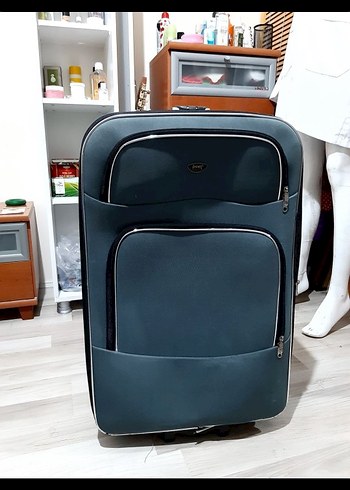 Gri Erkek Valizi, Tokalı