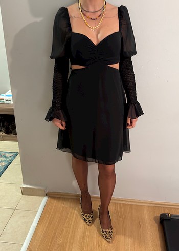 Siyah Elbise - Görsel 2