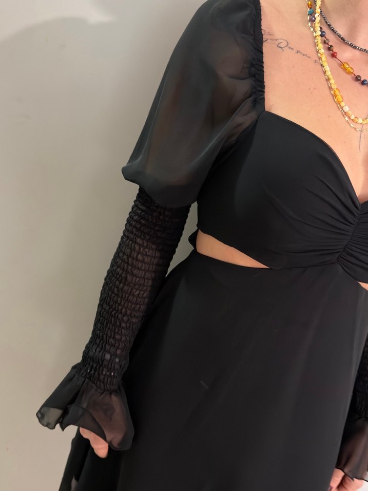 Siyah Elbise - Görsel 4