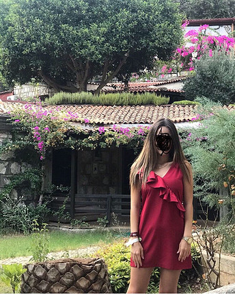 Koton 34 beden kırmızı mini elbise iç göstermez