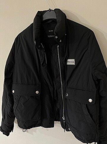 bershka mont