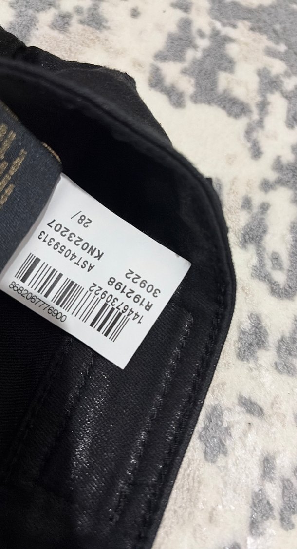 Kadın SiyahMini Şort - Görsel 3