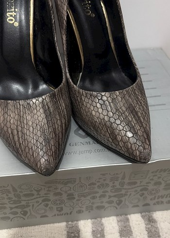 Yılan Derisi Desenli Bej Stiletto - Görsel 3