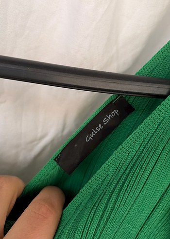 Volanlı V Yaka Yeşil Triko Elbise - Görsel 2