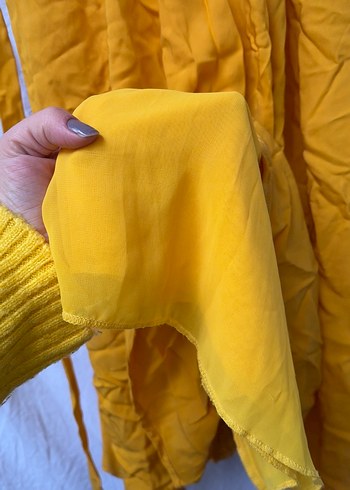 Sarı Keten Midi Drapeli V Yaka Elbise - Görsel 4