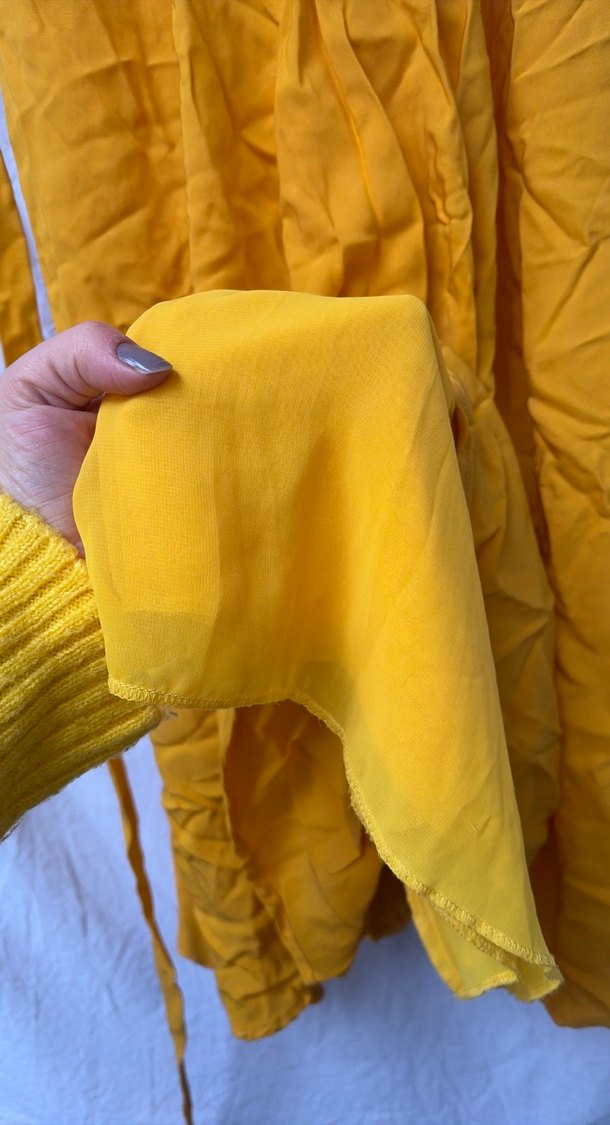 Sarı Keten Midi Drapeli V Yaka Elbise - Görsel 4