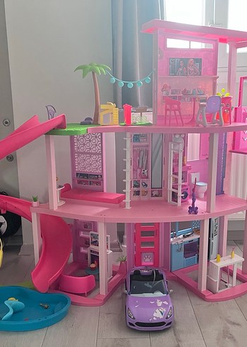 Dreamhause barbie evi