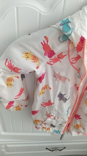 LC Waikiki LCW yağmurluk