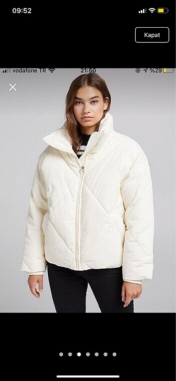 Bershka krem mont