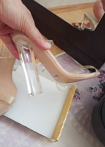 37 Beden beyaz Renk Şeffaf Bantlı Bej Stiletto Topuklu Ayakkabı