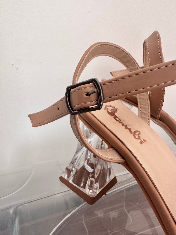 Bej Parlak Yılan Desenli Tokalı Topuklu Ayakkabı - Görsel 5