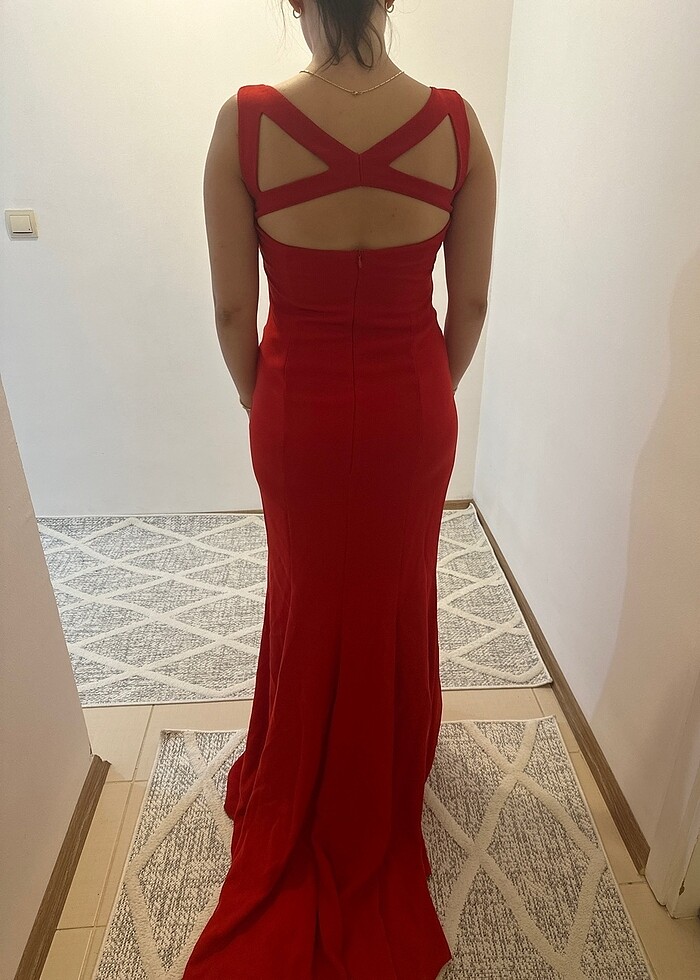 Kırmızı balık model abiye elbise - Görsel 2