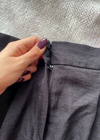 Kadın Siyah Yüksek Bel Keten Mini Şort - Görsel 2