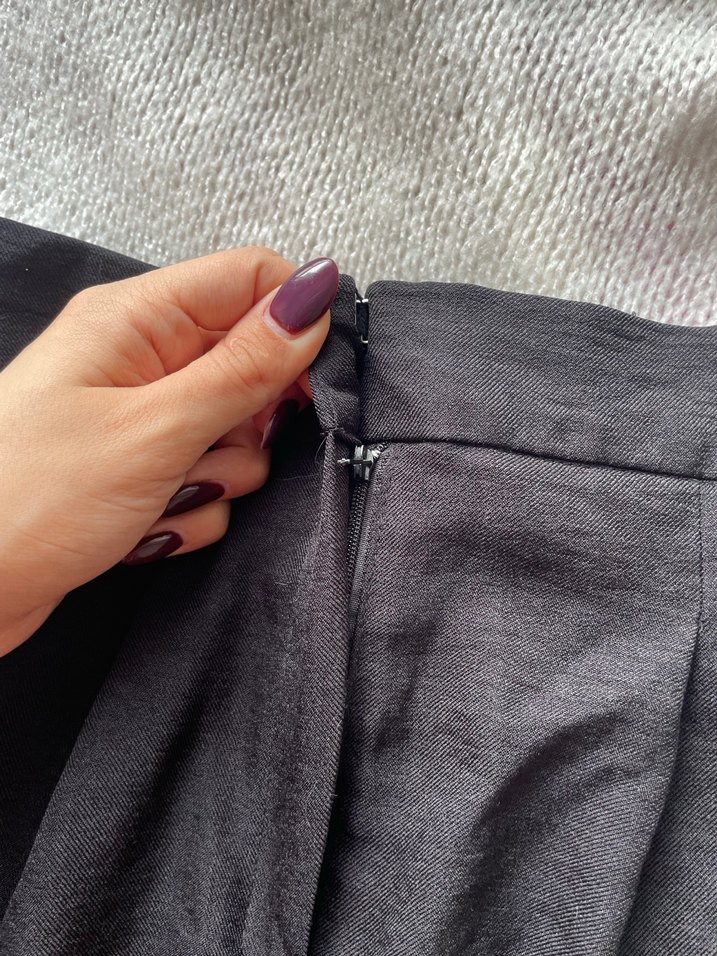 Kadın Siyah Yüksek Bel Keten Mini Şort - Görsel 2