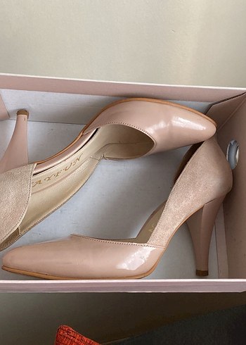 37 Beden Stiletto Topuklu Ayakkabı