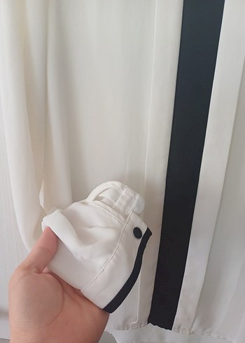 Beyaz Uzun Kollu Pilili Kadın Gömlek - Görsel 3