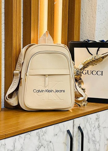 Bej Deri Kadın Sırt Çantası - Calvin Klein Jeans