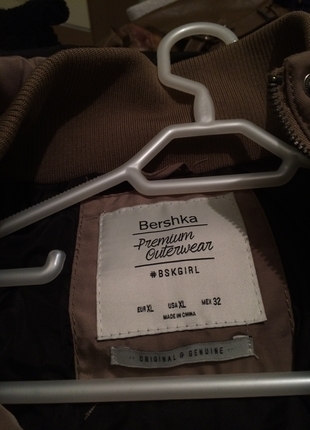 xl Beden çeşitli Renk Bershka Mont