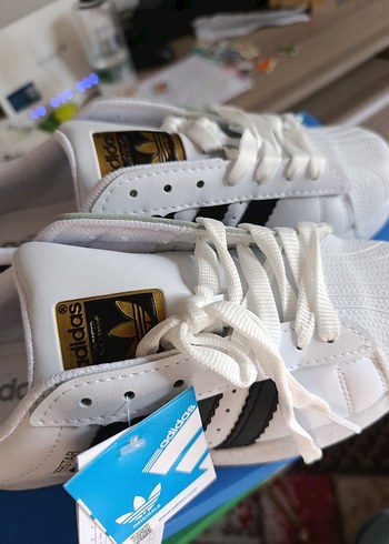 Adidas Beyaz Siyah Kadın Spor Ayakkabı - Görsel 2