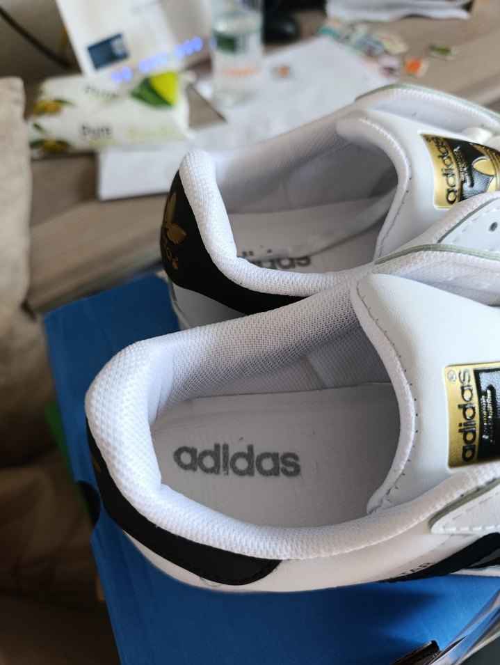 Adidas Beyaz Siyah Kadın Spor Ayakkabı - Görsel 3