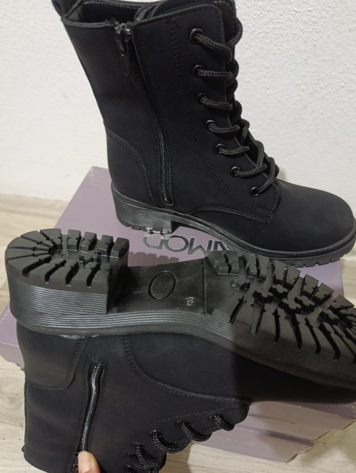 Siyah Gotik Blok Topuklu Kadın Bot - Görsel 4