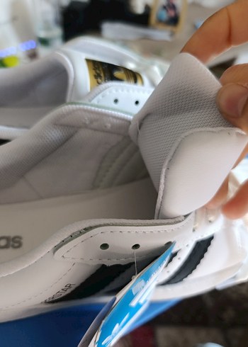 Adidas Beyaz Siyah Kadın Spor Ayakkabı - Görsel 4